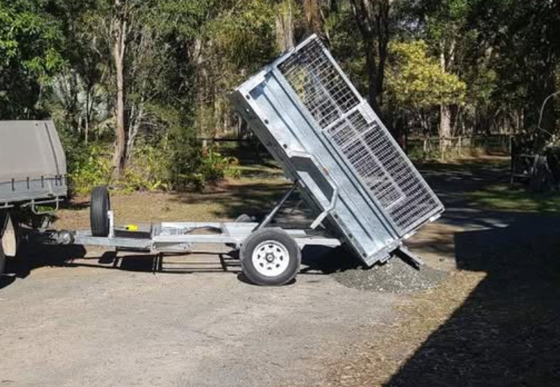 Hydraulic Tipper Trailer 1800kg